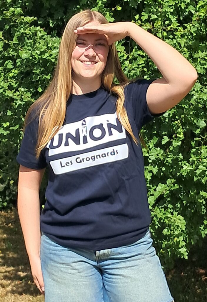T-shirt bleu
